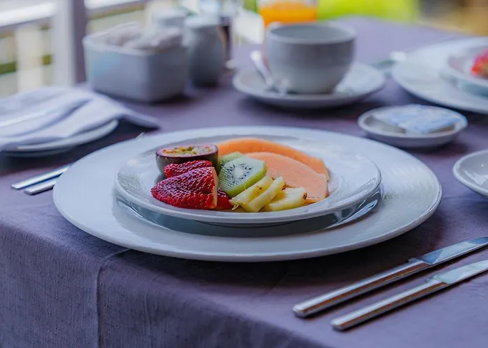 לינה וארוחת בוקר Quinta Do Mar